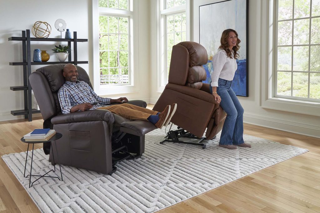 Pomona Lift Chairs Golden Relaxer EL-766